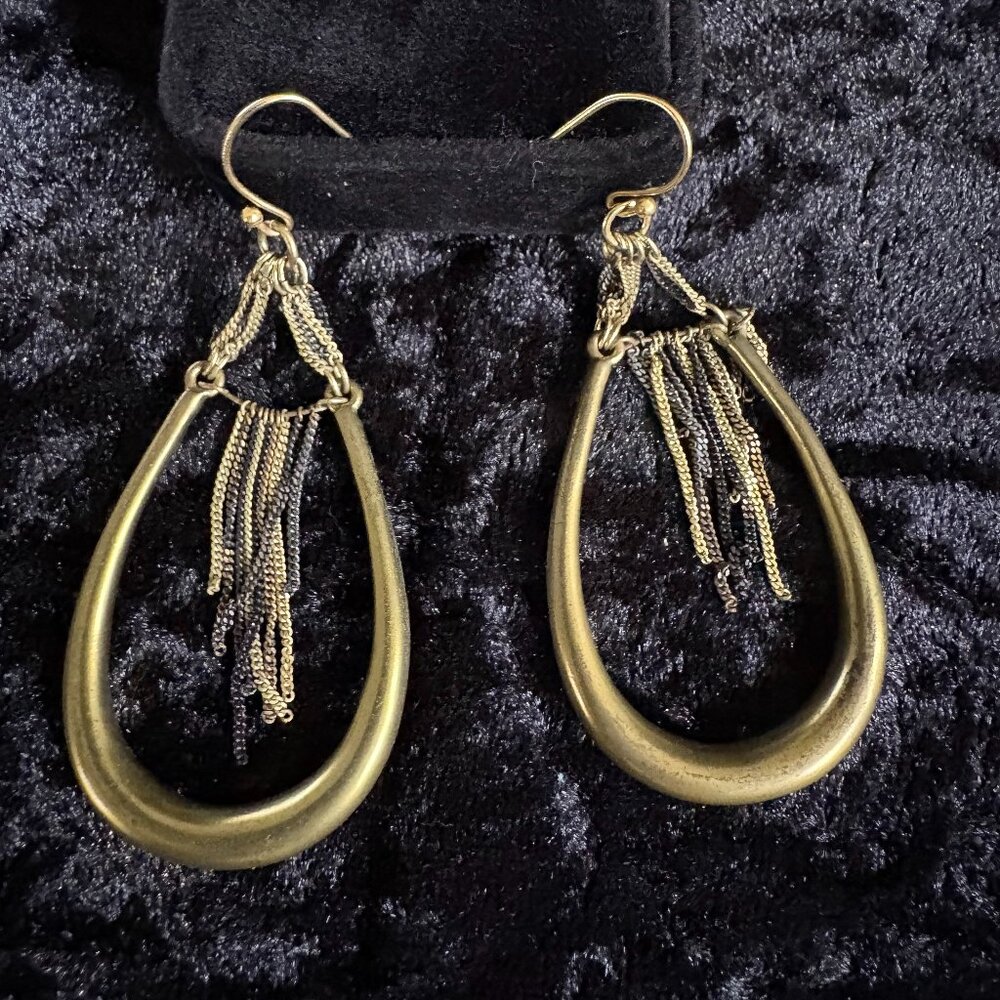 Silpada Style Stallion Earrings